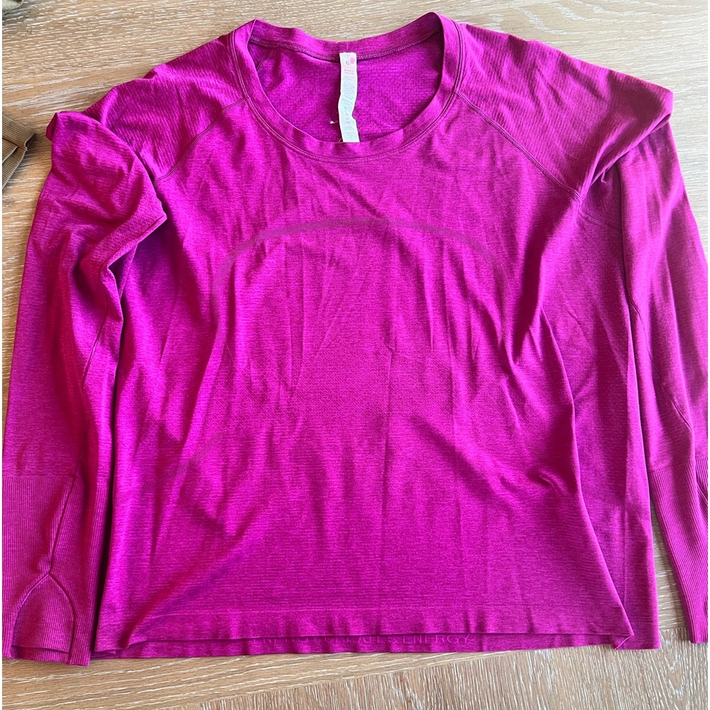 Lululemon Swiftly Tech Long sleeve size 18